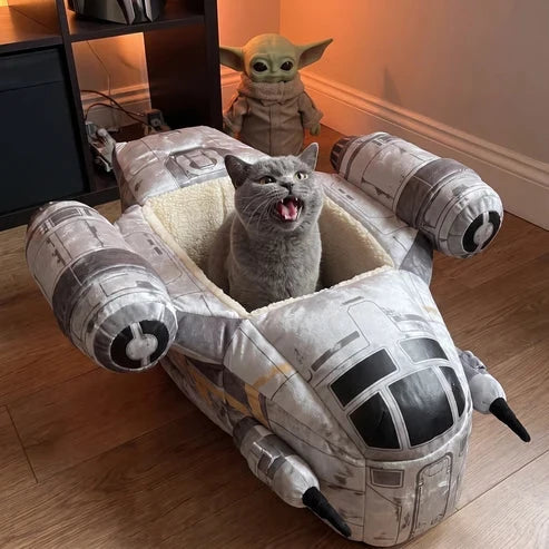 🐾 Space‑Themed Cat Bed – Cozy Cockpit‑Style Hideaway for Cats & Small Dogs
